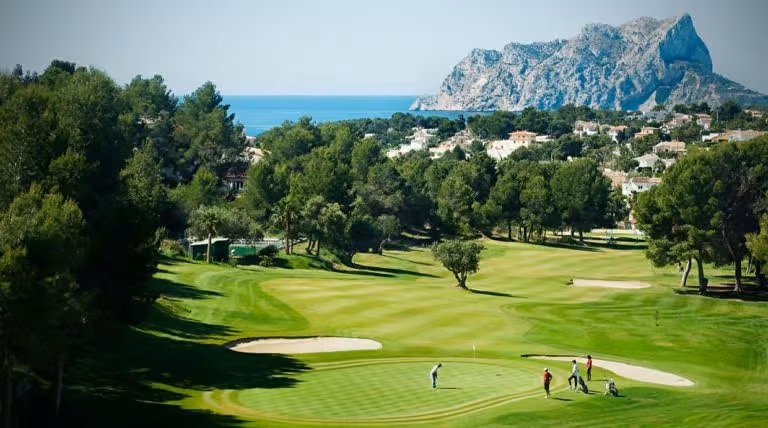 Vivood-Los-campos-de-golf-más-exclusivos-próximos-a-VIVOOD-3