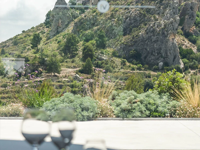 Vistas al Castillo de Guadalest desde el restaurante panorámico de VIVOOD