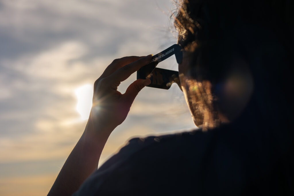 vivood_eclipse_solar_glasses