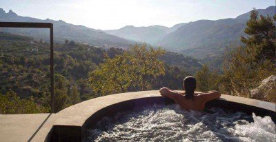 VIVOOD Hotel con vistas al valle de Guadalest, Alicante