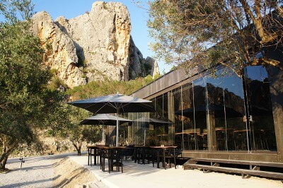 Lounge Bar de VIVOOD, coctelería con vistas al valle