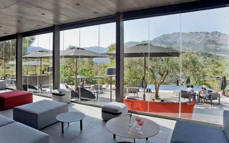 Hotel para parejas VIVOOD en la naturaleza, vistas al valle de Guadalest · Guadalest Alicante